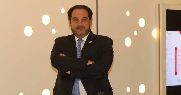 La Nación / “Es un país privilegiado en energía renovable”