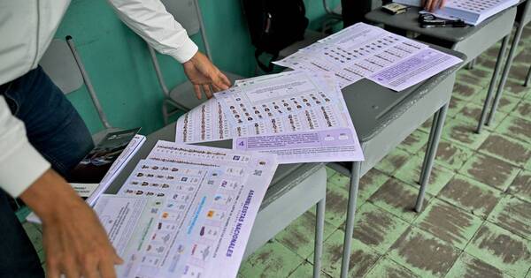 La Nación / En un clima de miedo, Ecuador elige a su presidente tras el magnicidio