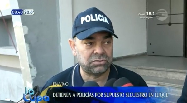 Apartan del cargo a comisario tras presunta privación ilegítima de libertad - Noticias Paraguay