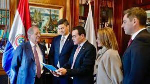 Salvar el dinero de la cooperación de la UE, uno de los objetivos del canciller Ramírez