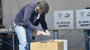 Ecuador elige hoy a nuevo presidente en medio de un clima de violencia - Unicanal
