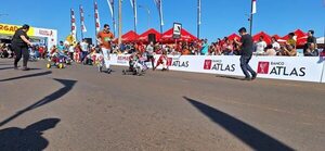 Décima Carrera de Triciclos: Tradición encarnacena para alegrar el corazón de los más pequeños - Nacionales - ABC Color