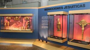 Exhiben arte sacro colonial y piezas históricas en el Banco Central del Paraguay