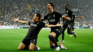 Versus / La Juventus arranca la temporada goleando al Udinese
