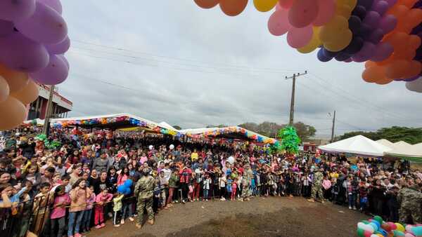 Concurrido festejo por el día del niño en Ciudad del Este - La Clave