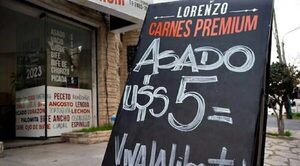 Una carnicería argentina se vuelve viral tras publicar precio de asado en dólares