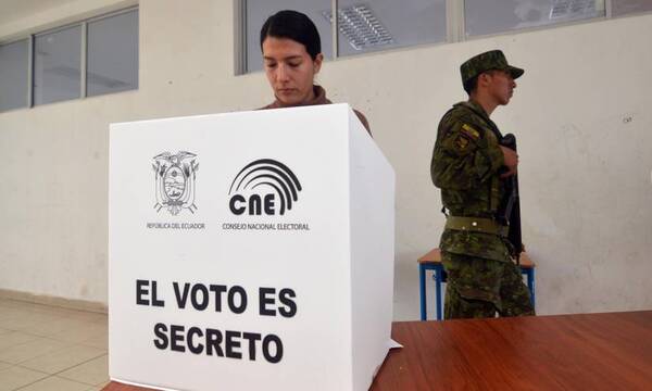 Presidencia de Ecuador se definirá en un balotaje en octubre | 1000 Noticias