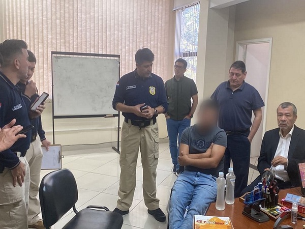 Delfino imputa a policías por privación ilegítima de libertad de joven en Luque - La Tribuna