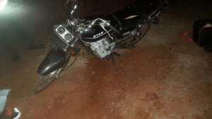 JOVEN MOTOCICLISTA FALLECE TRAS IMPACTAR CONTRA MONTÍCULO DE PIEDRAS EN SAN JUAN DEL PARANÁ