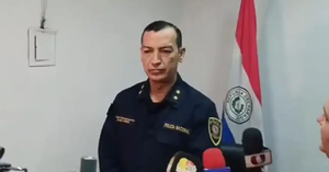 Trasladan a policías denunciados por extorsión en el Este del país - Noticiero Paraguay