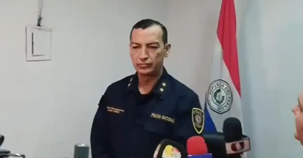 Trasladan a policías denunciados por extorsión en el Este del país - Noticiero Paraguay
