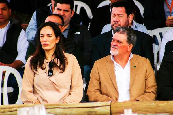 Ministra del MOPC anunció que impulsará obras viales de todo tiempo en Alto Paraguay
