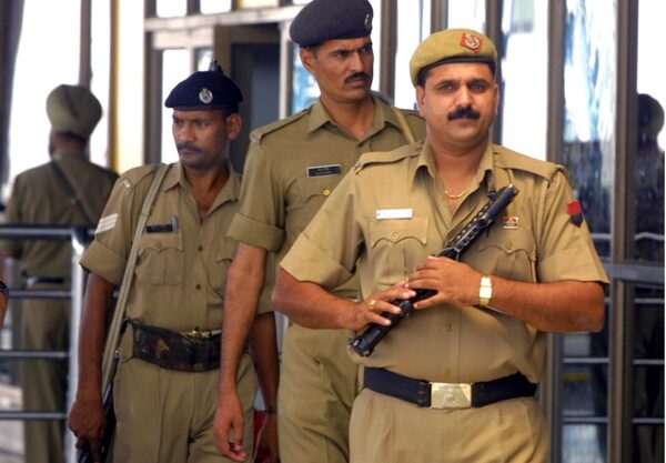 India manda ultimátum a sus policías, adelgazar o jubilarse | 1000 Noticias