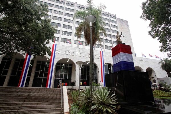 Recepción de carpetas para cargos en Capital desde hoy