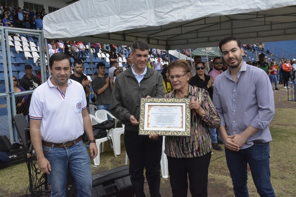 Brillante cierre del campeonato “Intendente José Carlos Acevedo” de las escuelas de fútbol”
