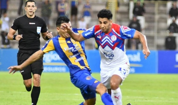 Cerro empata 2-2 con Luqueño y no llega a la punta