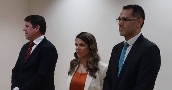 La Nación / Claudia Franco es nueva titular de Dinapi