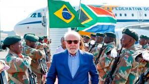 Comienzan a llegar a Sudáfrica líderes de países que conforman el BRICS para participar de cumbre - .::Agencia IP::.