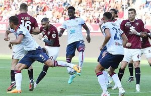 Antonio Sanabria fue titular en el debut con empate del Torino - Fútbol Internacional - ABC Color
