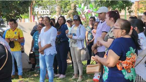 Pobladores de Horqueta se manifiestan contra el intendente