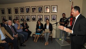 Prometen un Ministerio de Agricultura “al lado del campesino que necesita”