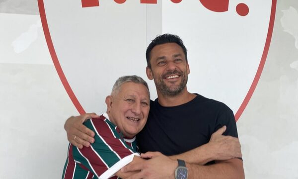 “Romerito” visitó al plantel de Fluminense, en la previa al juego copero ante Olimpia