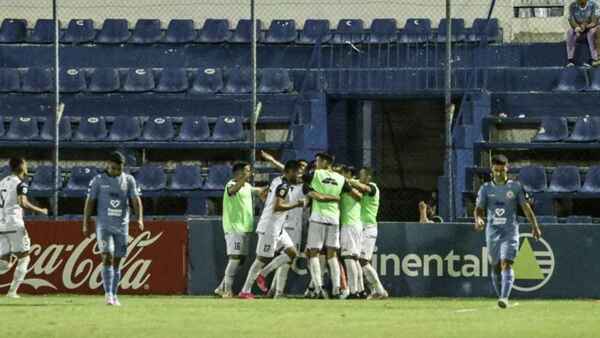 Tacuary gana un partido clave ante Resistencia