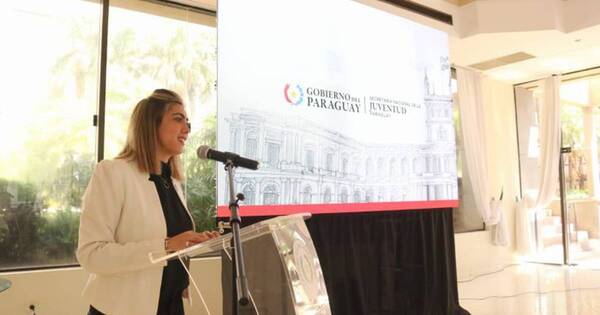 La Nación / Florencia Taboada asume en la SNJ y reafirma su compromiso con la juventud