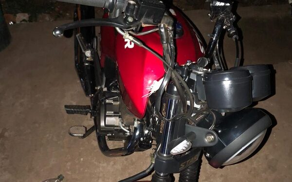 Mediante GPS recuperan motocicleta robada