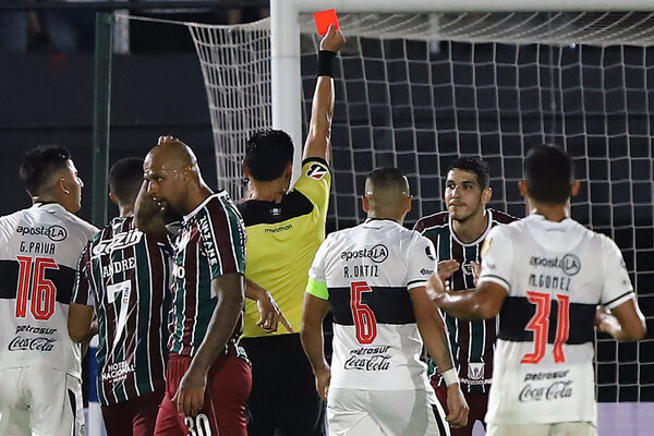 Versus / Felipe Melo sobre el juego ante Olimpia: "Es la guerra..."
