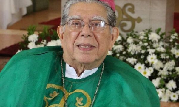 Falleció Monseñor Pastor Cuquejo