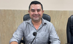 Rubén Vázquez desmiente a Lilian Báez sobre conversación con Armando Riveros