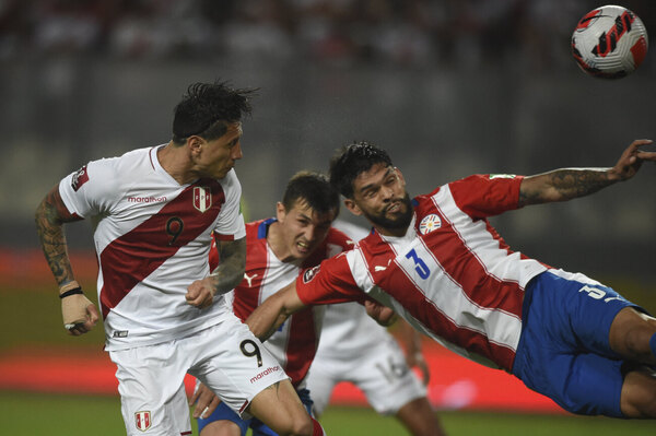 Versus / Gianluca Lapadula no estará ante Paraguay en el inicio de las Eliminatorias