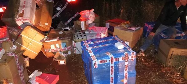 Itapúa: piratas del asfalto asaltan camión transportador de encomiendas - Policiales - ABC Color