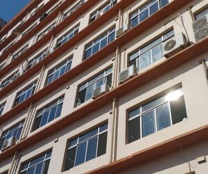 Hombre cayó del séptimo piso de IPS