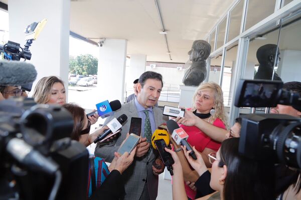 Validar con una adenda el convenio con UE se analizará con “mucho detenimiento”, dicen | 1000 Noticias