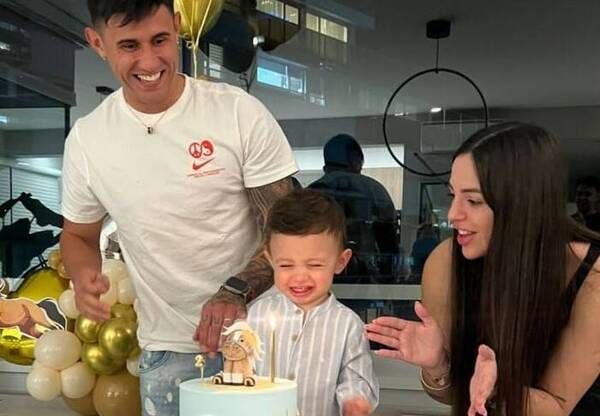 El "Zorrito" Bareiro metió otro golazo, pero fuera de la cancha