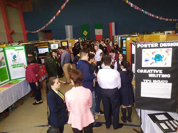 Feria de ciencias y tecnología promueve la investigación y la diversidad cultural