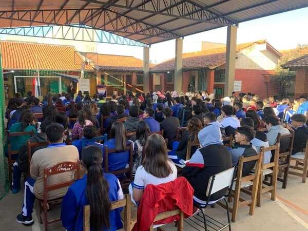 Campaña «Noviazgo sin Violencia» llegó a 130 estudiantes de Amambay - .::Agencia IP::.