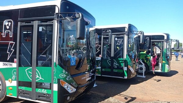 Paraguay es el sexto país en implementación de transporte eléctrico, afirman · Radio Monumental 1080 AM