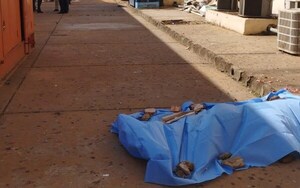 Hombre cayó del séptimo piso de IPS - Noticiero Paraguay
