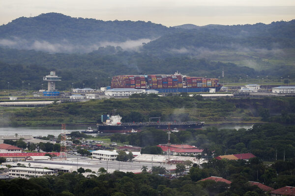El atasco en el Canal de Panamá por la sequía impacta en el comercio internacional - MarketData