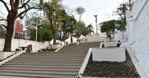 La Nación / Icónica escalinata de Antequera fue restaurada y reinaugurada