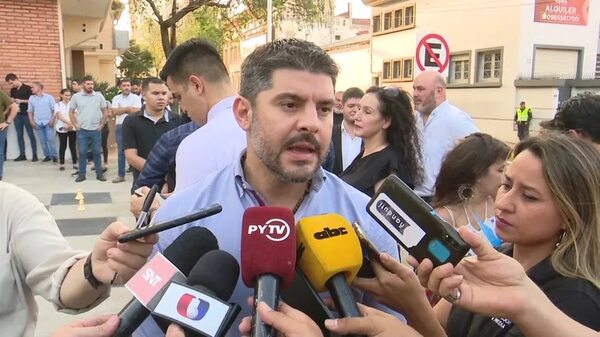 Pese a innumerables reclamos, para Nenecho no hay retrasos de obras en Asunción - Nacionales - ABC Color