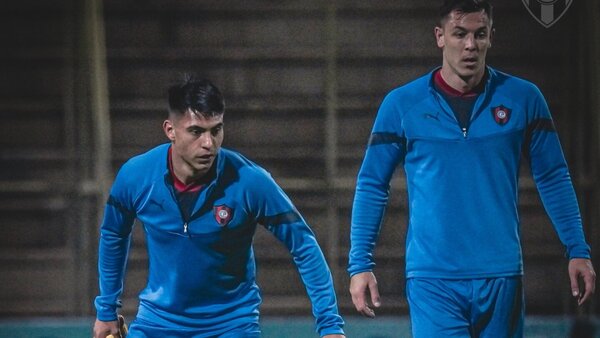 Arza lamenta la roja y son opciones Vargas y Rivas