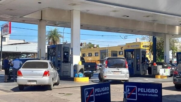 ANALIZAN EL CIERRE NOCTURNO DE LAS ESTACIONES DE SERVICIOS EN POSADAS
