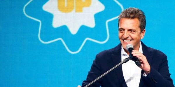 Presidenciable argentino Sergio Massa llegará a Asunción para reunirse con presidente Peña