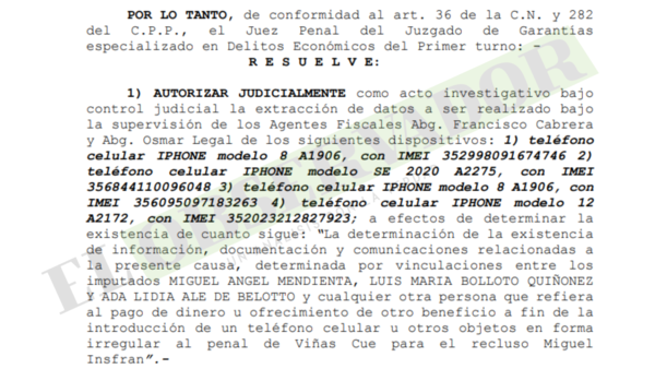 Buscarán datos en teléfonos sobre ofrecimiento de dinero para introducir teléfono a Viñas Cué