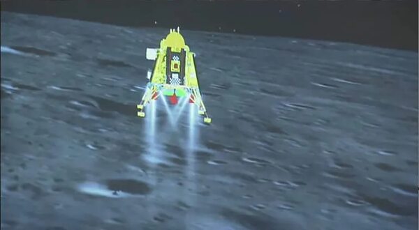 Hito espacial de la India con el alunizaje de su nave - Mundo - ABC Color
