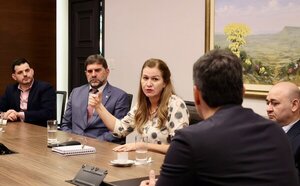 Círculo de Médicos rechaza posible fusión entre IPS y Ministerio de Salud - MarketData